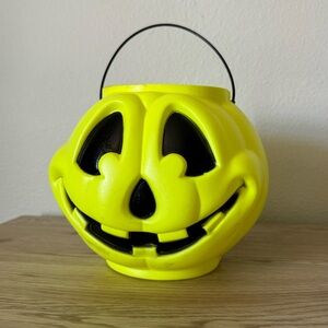 General Foam Plastics Neon Yellow Jack O Lantern Blow Mold Pumpkin Bucket‎ Pail